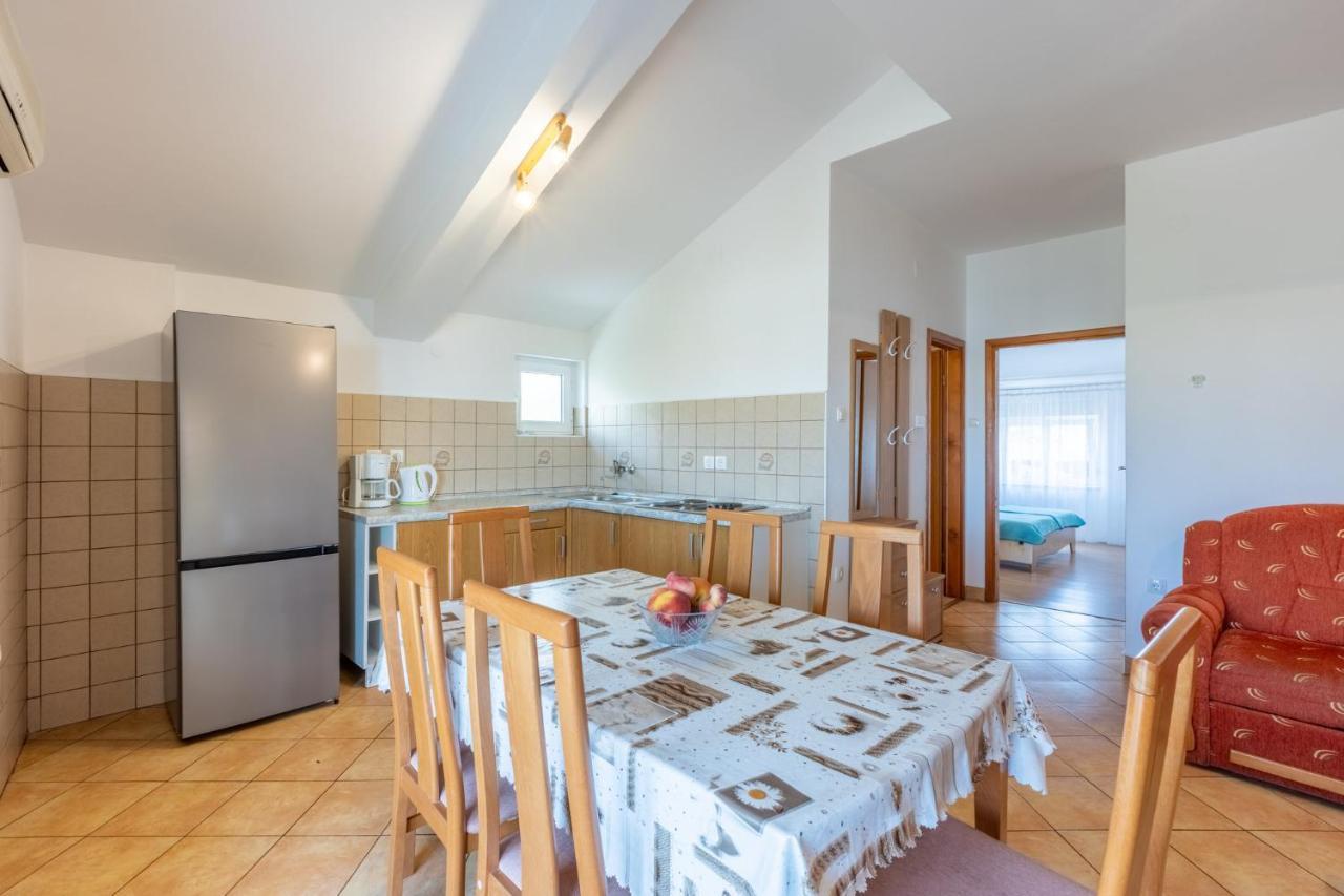 Ciara Apartman Crikvenica Kültér fotó